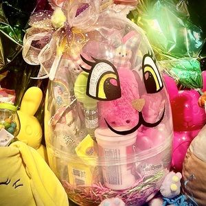 Extrvaegg Huge Easter Bunny Handpainted Egg Stuffed❗️❗️❗️❗️